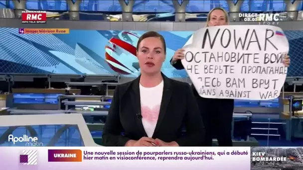 Russie : une productrice de télévision interrompt le JT avec une pancarte anti-guerre