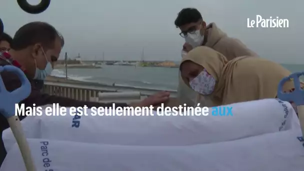 Espagne : un malade du covid-19 en soins intensifs recoit la visite de sa famille face à la mer