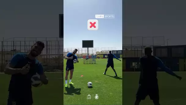 🎯🔥 Cristiano Ronaldo sur coup franc, c'est encore très fort ! #shorts