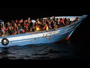 Italie : plus de 100 migrants secours en mer vendredi