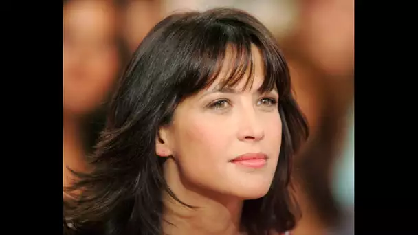 Sophie Marceau au naturel pour soutenir les soignants : cette vidéo inattendue