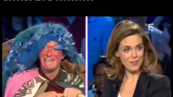 Jonathan Lambert et Julie Andrieu - On n’est pas couché 22 mai 2010 #ONPC