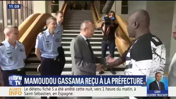 Mamoudou Gassama a reçu son titre de séjour à la préfecture de Bobigny