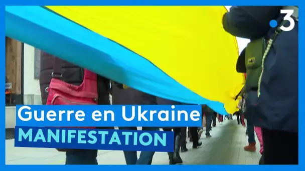 Manifestation à Nantes contre la guerre en Ukraine