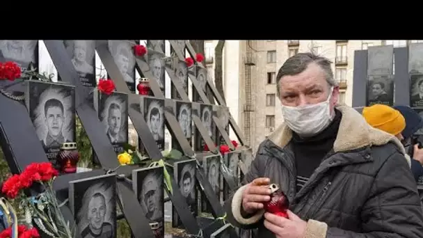 À Kiev, les Ukrainiens célèbrent l'anniversaire de Maïdan