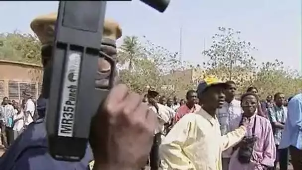 Burkina Faso : émotion à Ouagadoudou après le meurtre d'un journaliste