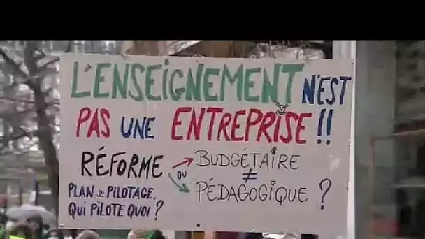 Les enseignants belges dans la rue pour réclamer plus de moyens