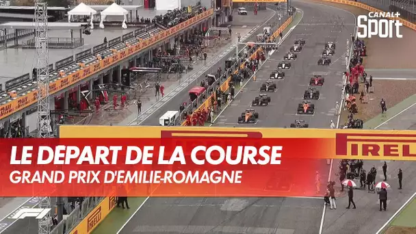 Le départ chaotique de la course - GP d'Émilie-Romagne