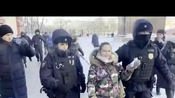 L'épouse d'un militaire russe en Ukraine brièvement interpellée près du Kremlin