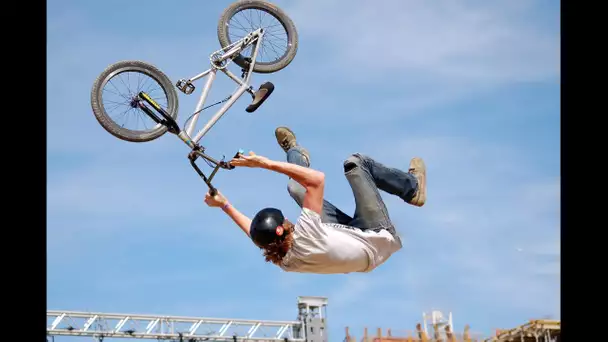 COMMENT FAIRE UN BACKFLIP EN BMX ?