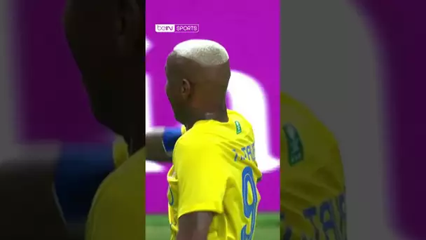 💥 SIUUU ! 🤩 Talisca dédie son but à CR7 après son triplé face à l'Inter Miami ! #shorts