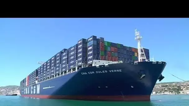 François Hollande inaugure le porte-containers 'Jules Vernes' - 04/06