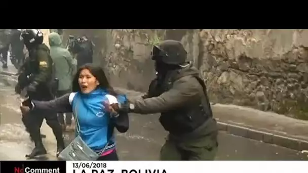 Affrontements entre étudiants et policiers en Bolivie