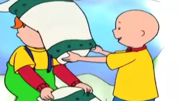 Caillou et le Combat D'oreillers | Caillou en Français