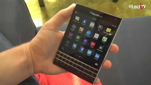 Blackberry Passport : le smartphone carré pour les pros