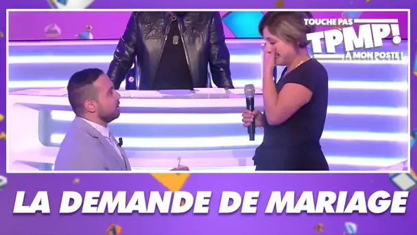 La magnifique demande en mariage sur le plateau pour une personne du public