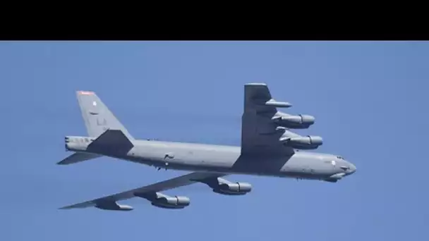 Collision évitée entre un avion de chasse chinois et un bombardier américain B-52