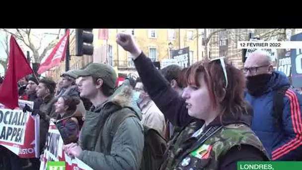 Londres : des centaines de personnes manifestent contre la flambée des prix de l’énergie