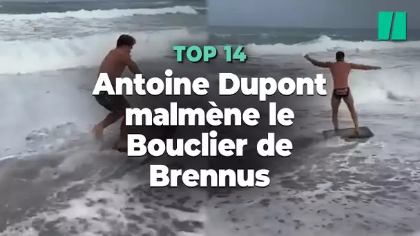 Antoine Dupont, champion de France avec Toulouse, a mis le Bouclier de Brennus à rude épreuve