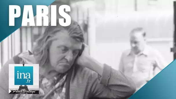 1973 à Paris, les personnes âgées passent leurs vacances dans les squares | Archive INA