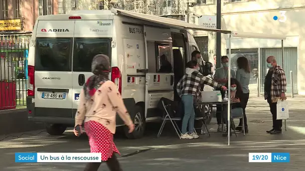 A Nice, un bus itinérant pour aider les habitants dans leurs démarches administratives
