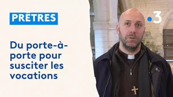 Les prêtres font du porte à porte dans les villages contre la crise des vocations