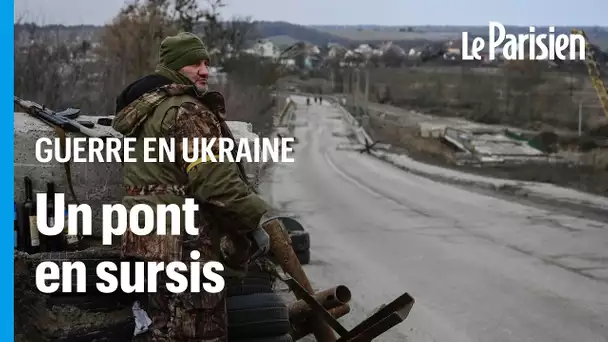Les soldats ukrainiens prêts à «faire sauter» le dernier pont menant à Kiev