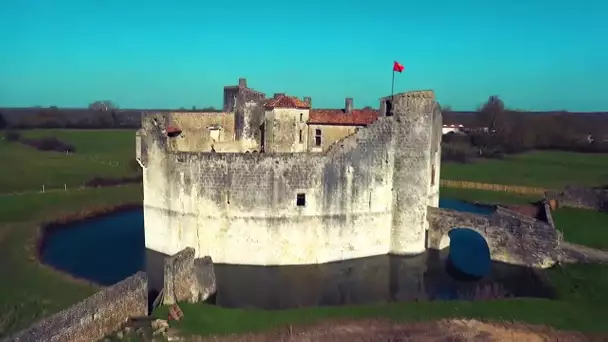 Patrimoine : les secrets du château de Saint-Jean-d'Angle
