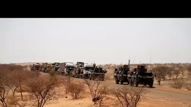 "Charnier" de Gossi : l'armée française dément les accusations de la junte malienne • FRANCE 24