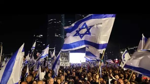Israël : nouvelle manifestation anti-gouvernement, l'ex-Premier ministre parmi les protestataires