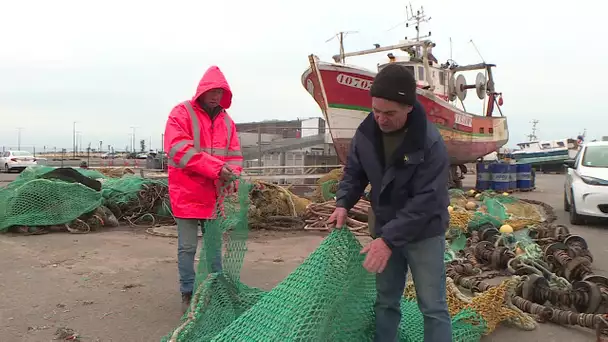 Recyclage des filets de pêche à La Cotinière