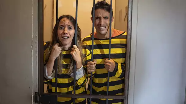 ON EST PRISONNIER AVEC MA SOEUR ! (escape game géant)