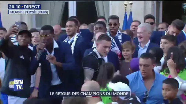 Enorme Show Pogba et Mendy sur le parvis de l&#039;Elysée !