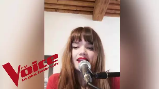 #TheVoiceALaMaison - Louise Combier reprend “Quand on n'a que l'Amour“ de Jacques Brel