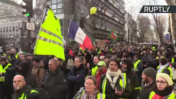 Acte 61 : Gilets jaunes et opposants à la réforme des retraites manifestent à Paris