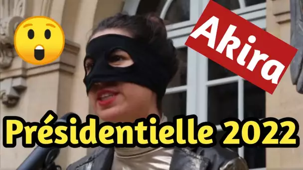 Présidentielle 2022 : qui est Akira, l’étrange candidate masquée ?