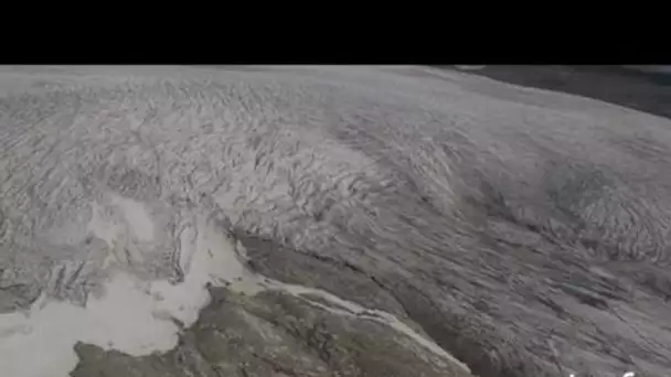 Groënland : calotte glaciaire et eau de fonte