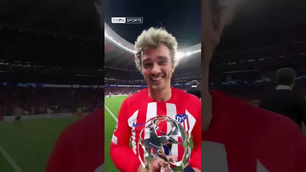 🥰🏆 Griezmann tellement heureux de recevoir le trophée d'Homme du Match face au BVB ! #shorts