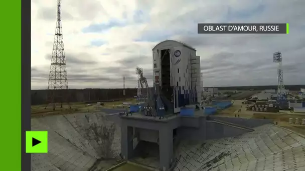 Time lapse de l&#039;installation du lanceur Soyouz sur le cosmodrome de Vostotchny