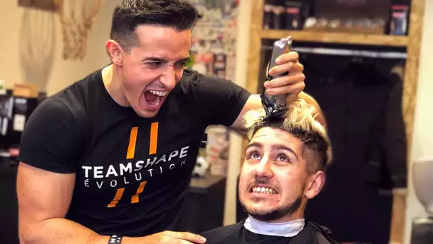 LE PIRE COIFFEUR AU MONDE !!