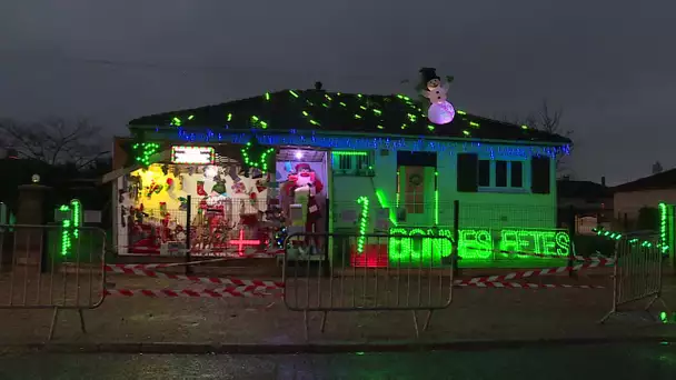 Près de Bourg-Achard, le chalet illuminé de cette famille attise la curiosité de petits et grands