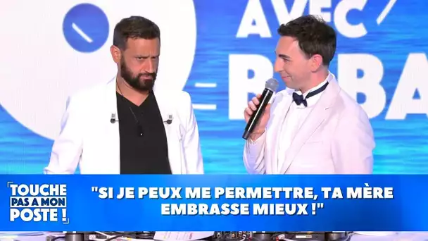 Jordan De Luxe embrasse la moitié des chroniqueurs, Cyril Hanouna à deux doigts de déraper !