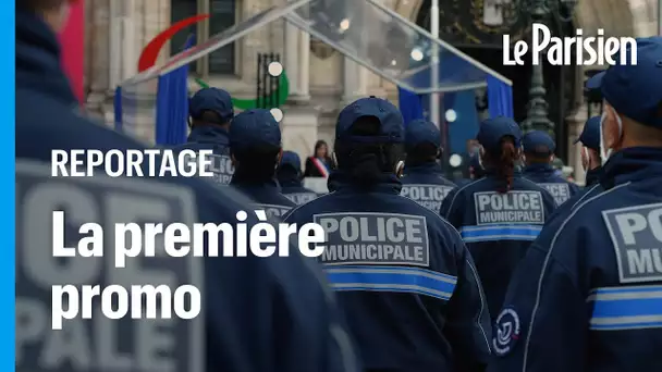Police municipale à Paris : les 154 premiers diplômés présentés en rangs devant l’hôtel de v