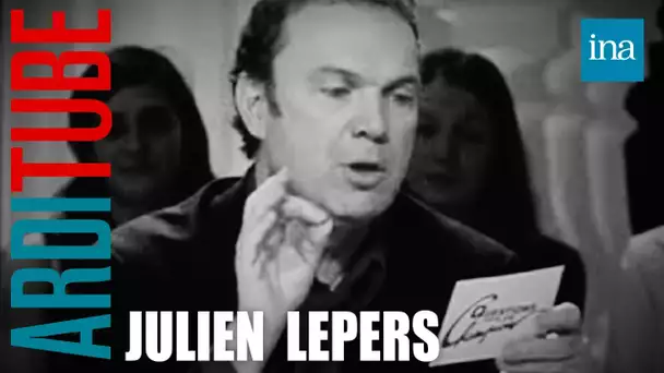 Julien Lepers fait jouer Jamel Debbouze, Eric et Ramzi à "Questions pour un champion" | Archive INA