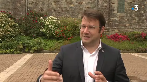 Loïg Chesnais-Girard, président de la région Bretagne plaide pour un déconfinement des plages.
