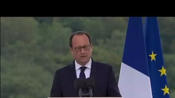 Hollande: l&#039;amitié franco-allemande 'un exemple pour le monde'