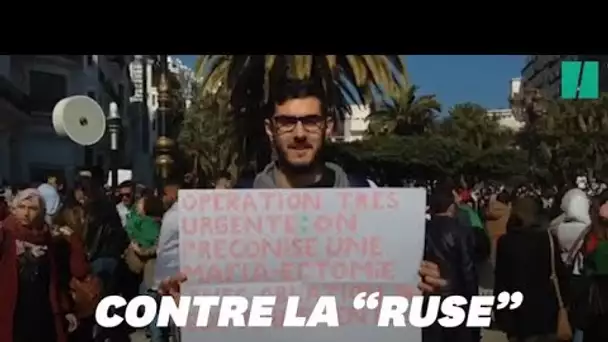 Des milliers d&#039;étudiants algériens ont manifesté contre la 'ruse' de Bouteflika