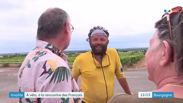 Il traverse la "diagonale du vide" à vélo à la rencontre des Français