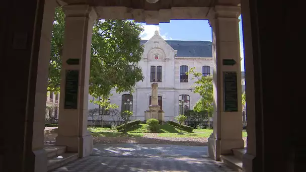 Dijon : la riche histoire du lycée Carnot