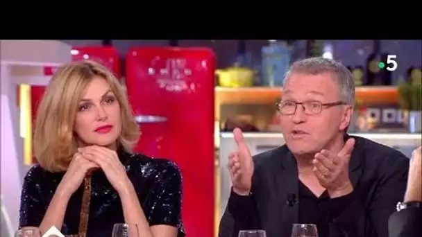 Laurent Ruquier et les Parisiennes au dîner - C à Vous - 21/02/2018